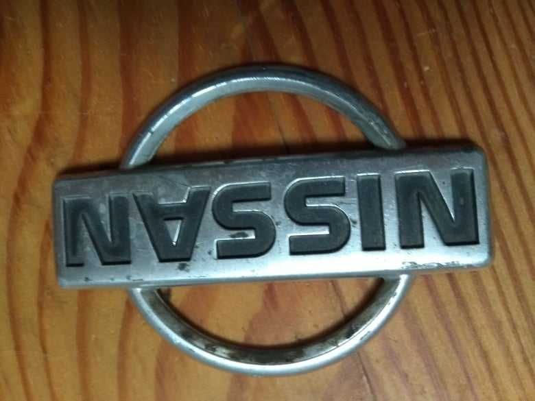 надпись емблема  оригінальна  Nissan Patrol