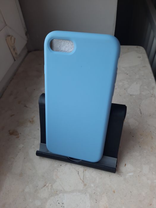 Etui na IPhone se 2020 nowy silikonowy  z mikrofibrą