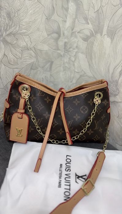 Продам сумку louis vuitton