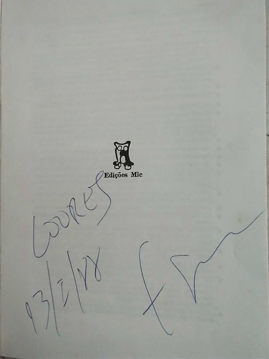 Os Poetas Nunca Mentem: Falam de Outra Coisa