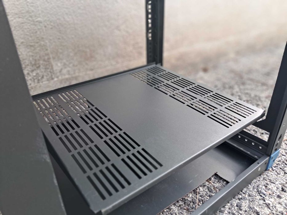 Bastidor Rack Infraestrutura comunicações mural 1/2 altura 12Us