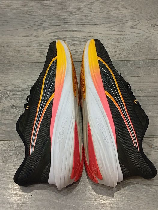 Оригінальні кросівки Puma Darter Pro