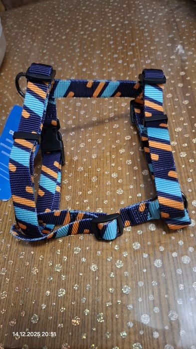 Продам шлею для собачки розмір М