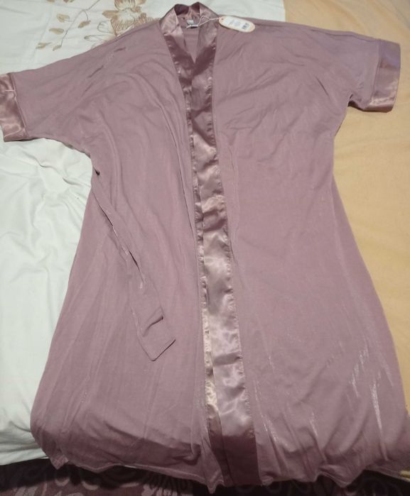 Халат жіночий елегантний