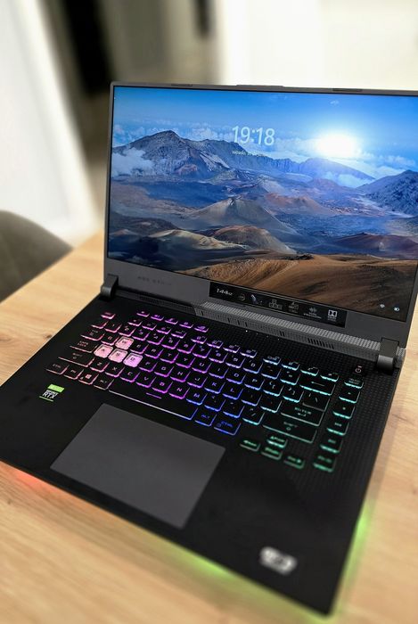 Portatil gaming Asus Rog Strix