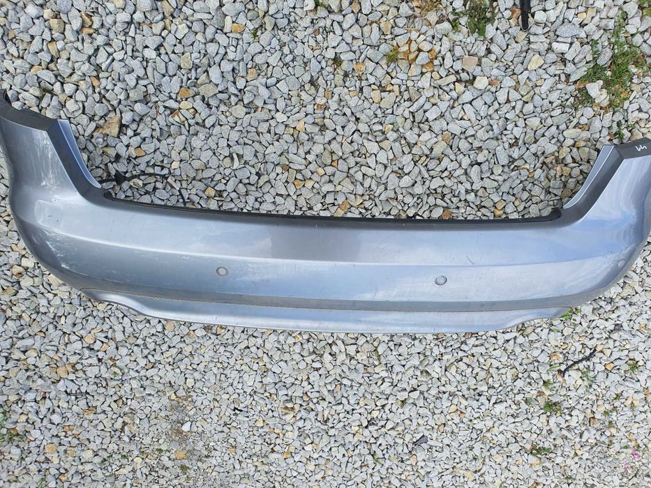 Audi A4 B7 kombi 2,7 3,0 TDI zderzak tył PDC kolor LY7H 41 AL