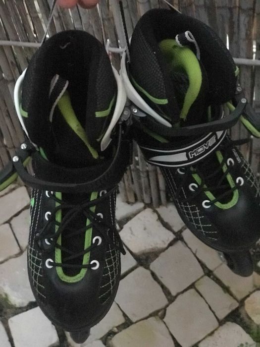 Patins em linha ajustáveis