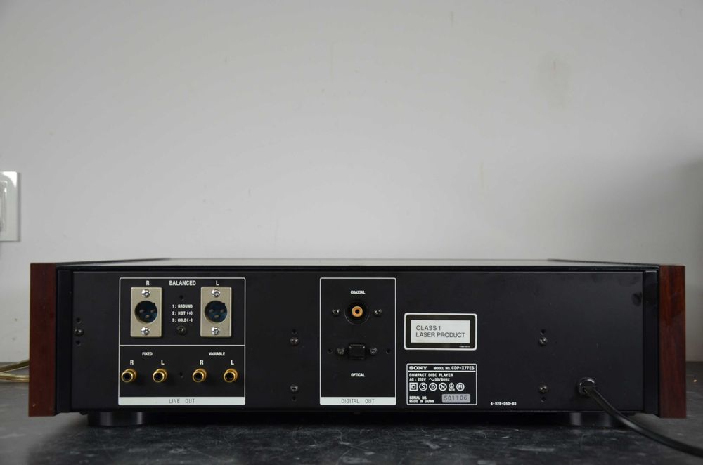 Odtwarzacz CD SONY CDP-X77ES SWOBODA + Pilot