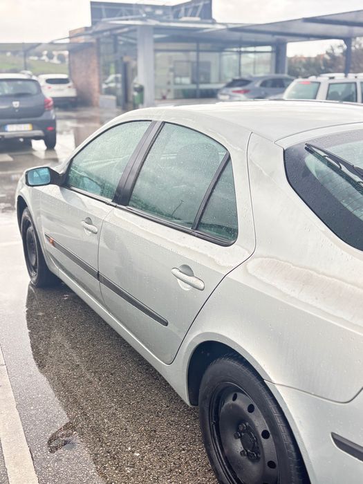 Renault Laguna Expression 107 cV