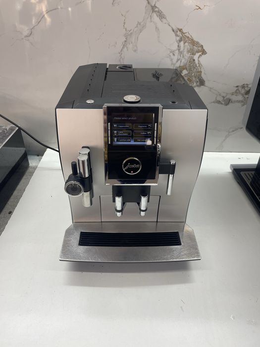 Кавомашина Jura Impressa Z9