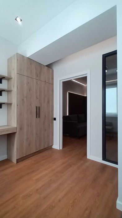 Продам 2к квартиру з дизайнерським ремонтом + техніка, 64 м², вул. Івасюка, Трускавець