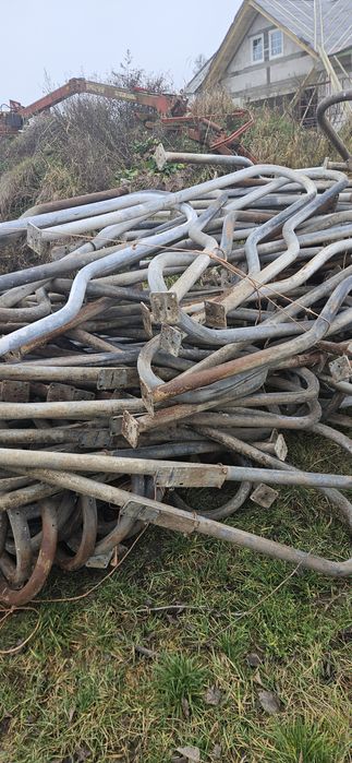 Stanowiska dla krów, agrafki, miejsca, legowiska