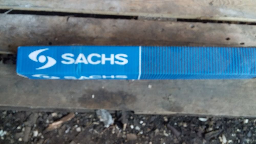 Новий амортизатор задній Шкода Октавія А7