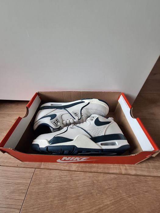 Nowe Buty Nike Air Flight '89 Low Granatowe