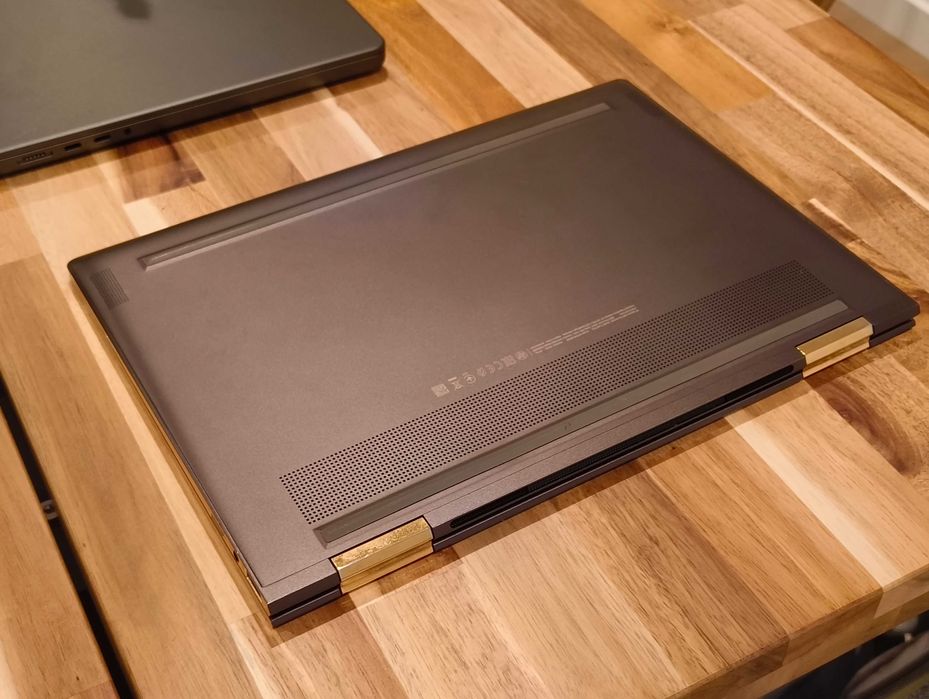 HP Spectre x360 (i7 8ª Gen) - Estado Irrepreensível - Premium & Touch