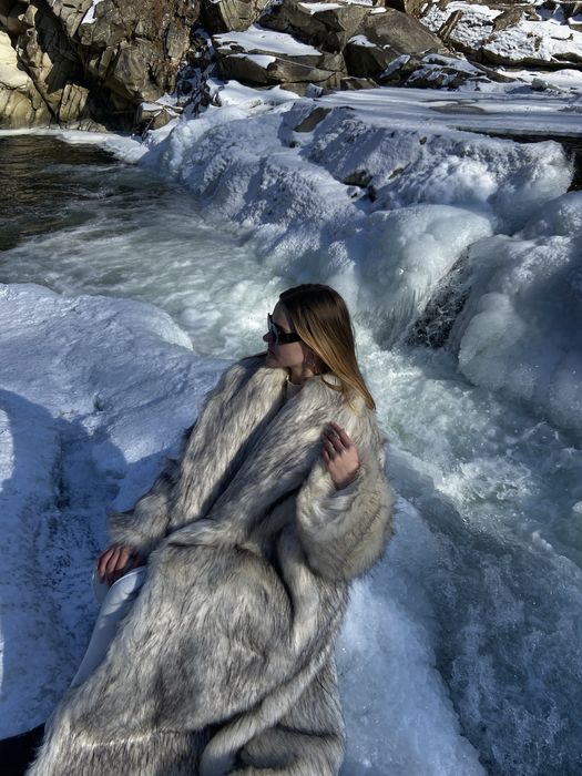 Шуба довга песец