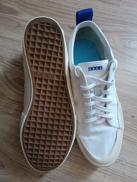 Білі кеди  "obra"
