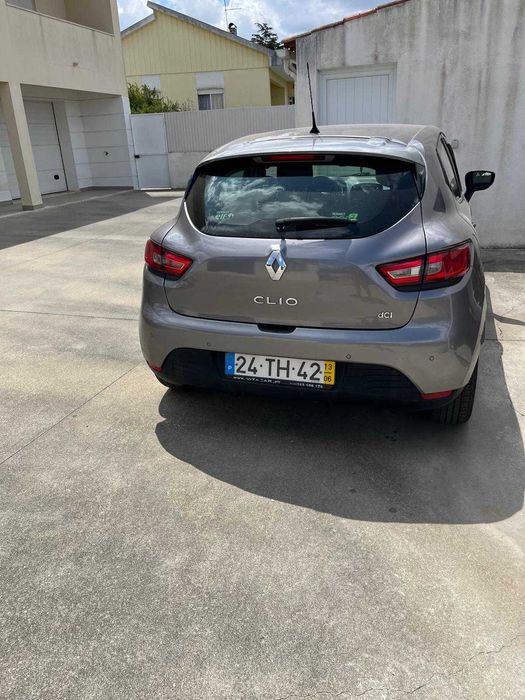Clio IV 1.5 DCI, muito bom de mecânica e económico