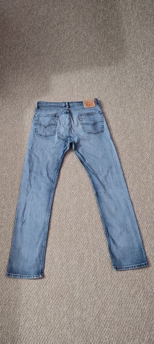 Джинси Levi's 513