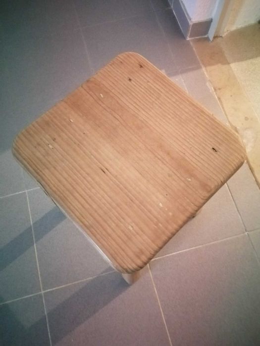 Banco Madeira Maciça (Tipo Taberna)