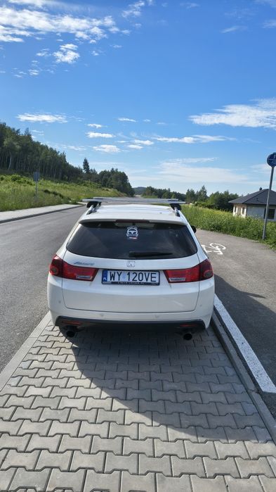 Accord 8 tourer Executive + (RADAR)