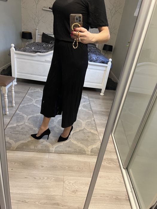 Cienki , lekki kombinezon. Nowy z metka