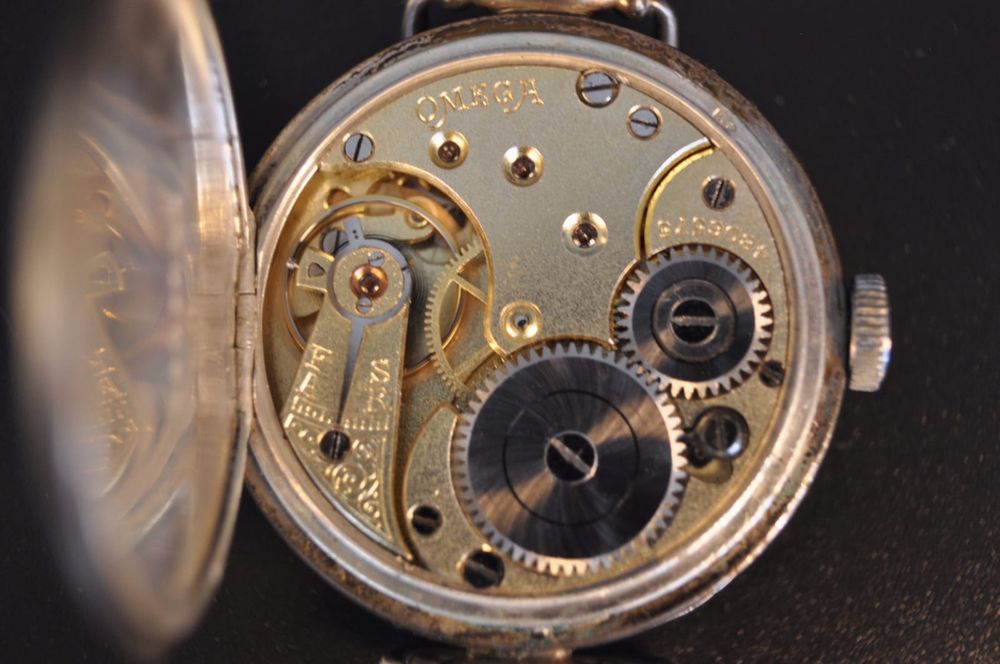 Relógio - Omega Trench Watch - Raro