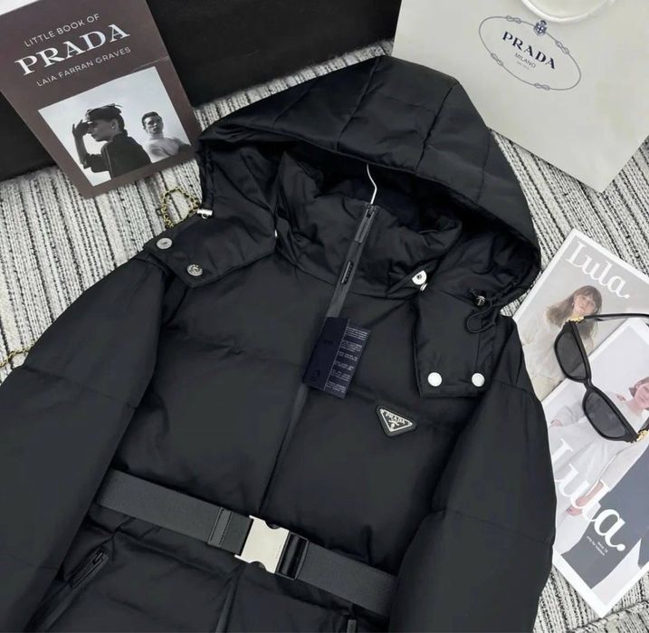 Зимова жіноча курточка Prada Прада