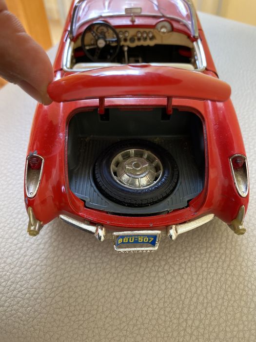 Chevrolet Corvette Burago