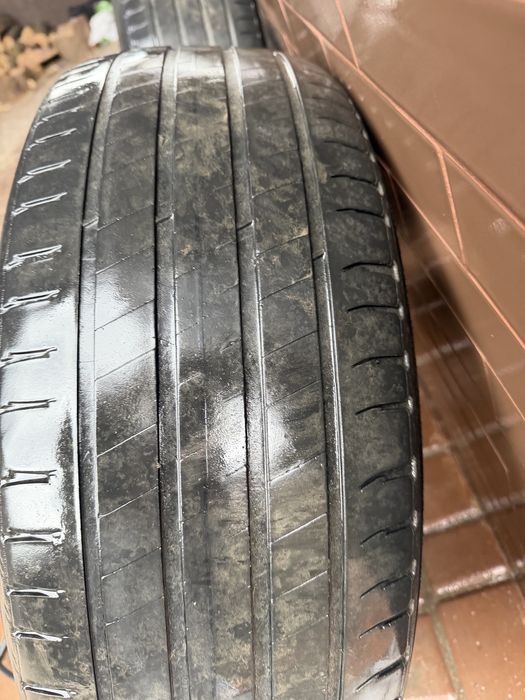 Продам комплект літніх коліс з  оригінальними дисками  Mercedes R17
