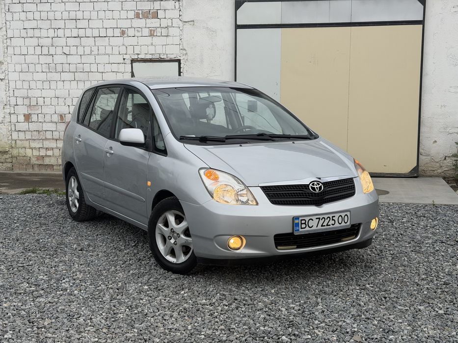 Toyota Corola Verso 2.0 дизель