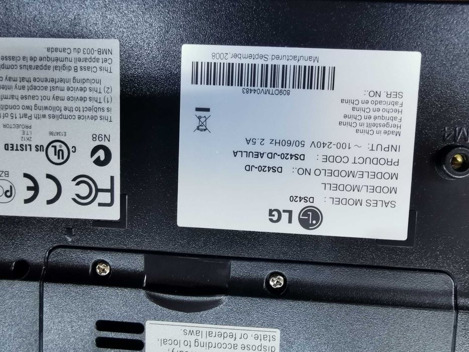 Projektor rzutnik LG DS420-JD