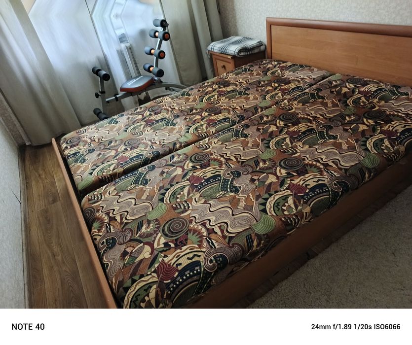 Продам кровать двуспальную