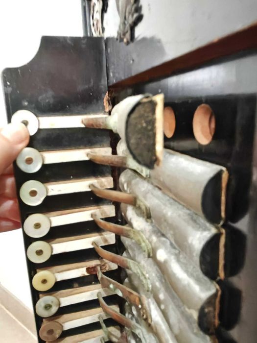 Acordeão antigo “Novität Accordeon” para restauro / decoração