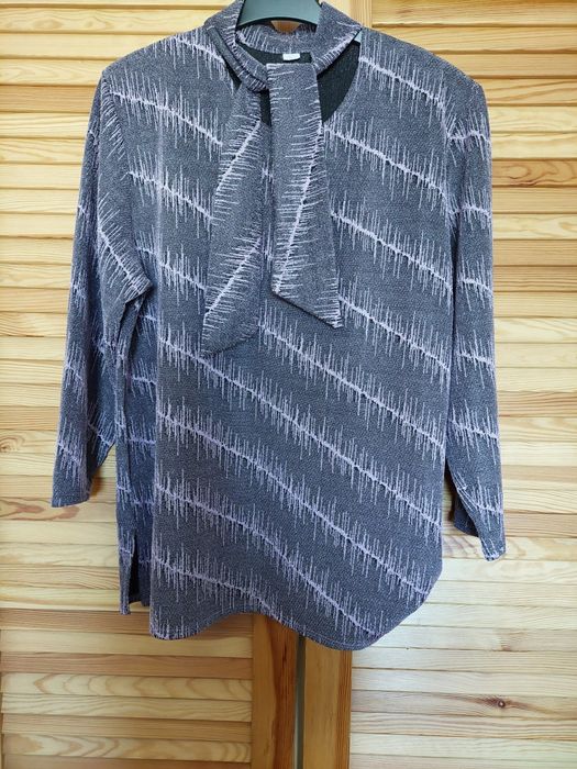Blusa lilás e preta xl/xxl