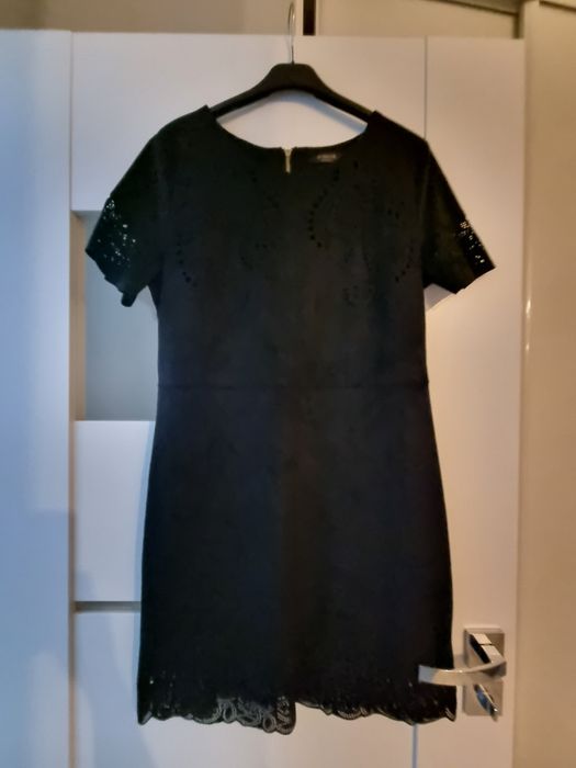 Sukienka damska czarna ażurowe dodatki rozm.L