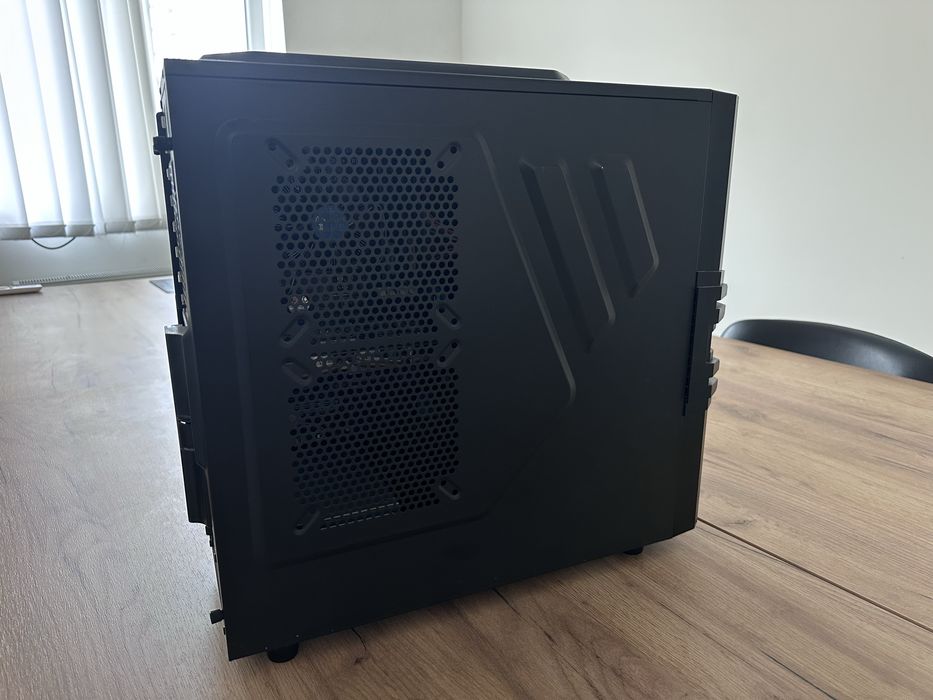 ПК для ігор та роботи на HDD 2TB Intel i5 + 8GB + SSD + Radeon HD 7850