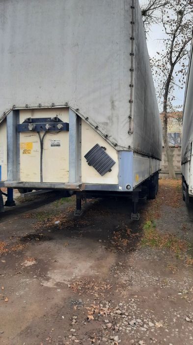 Загальний напівпричіп бортовий