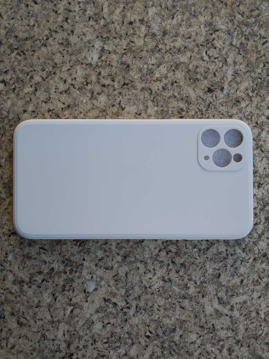 (NOVO, PORTES GRÁTIS) Capa iPhone 11 de 2019 (6,5') em Silicone Branco