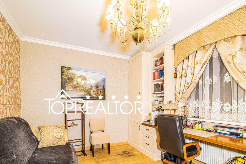 Продаж 2-пов. будинку з сучасним ремонтом за церквою на вул.Дерев'янка