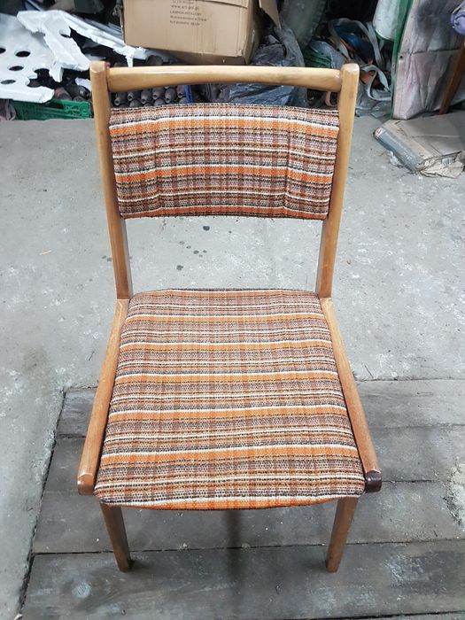 Krzesła Tapicerowane "jar"z PRL.6 szt.