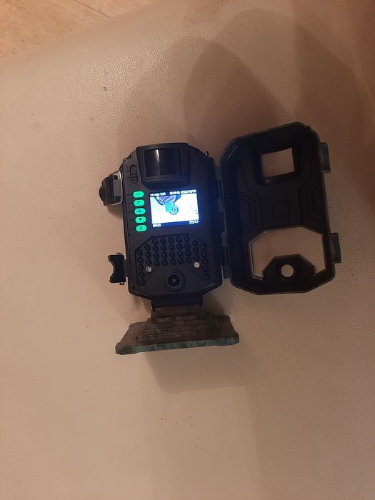 Vendo camara de caça izeeker ig220