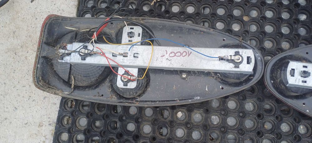 Lampy Tył  HOBBY  2001/2004 Przyczepa kempingowa
