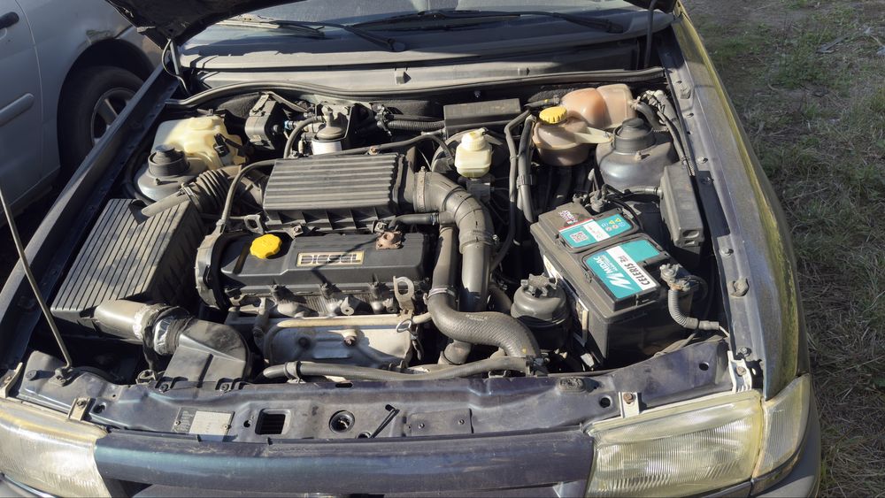 OPEL ASTRA F 1.7 TD  PARA PEÇAS