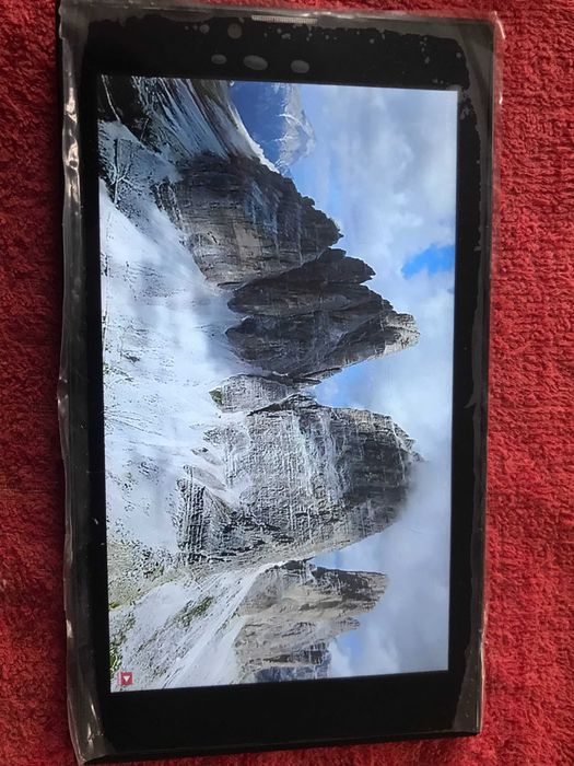 Планшет BRAVIS NB76