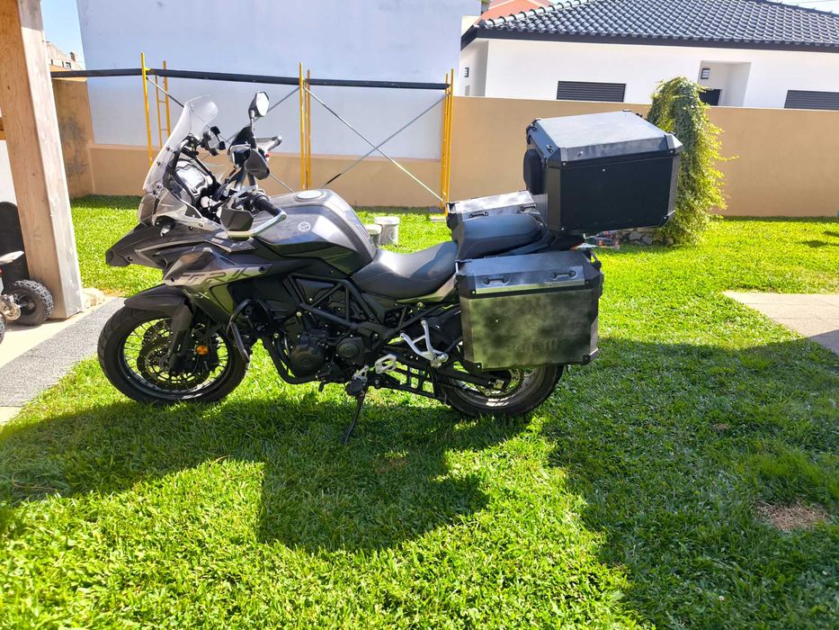 Benelli trk 502 x