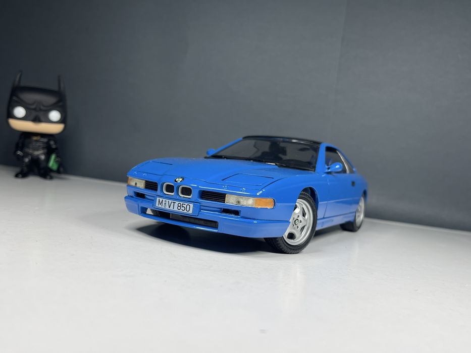 Audi Posche Pontiac Ferrari Range Rover Dodge 1:18 моделі машинки