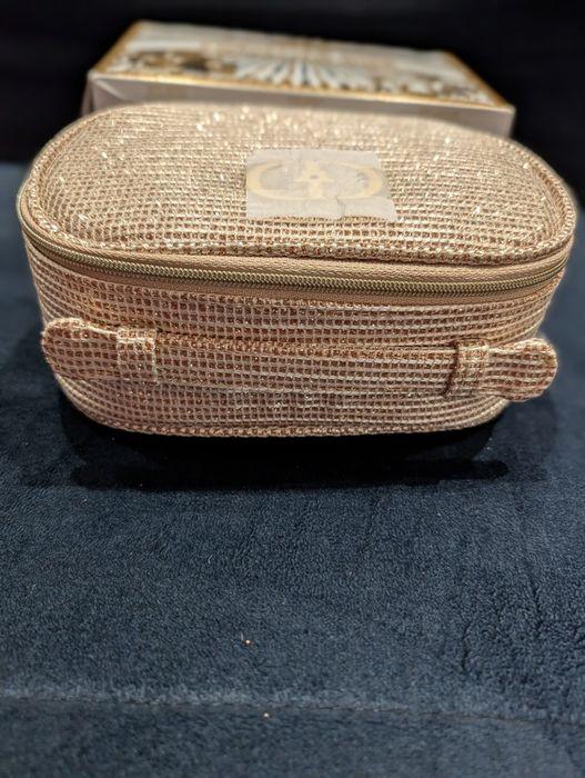 Kosmetyczka Dior złota edycja limitowana