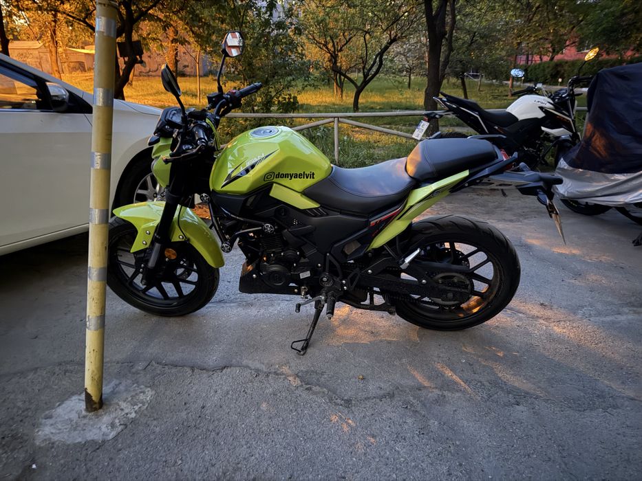 Продам мотоцикл Lifan SR200 2022 року