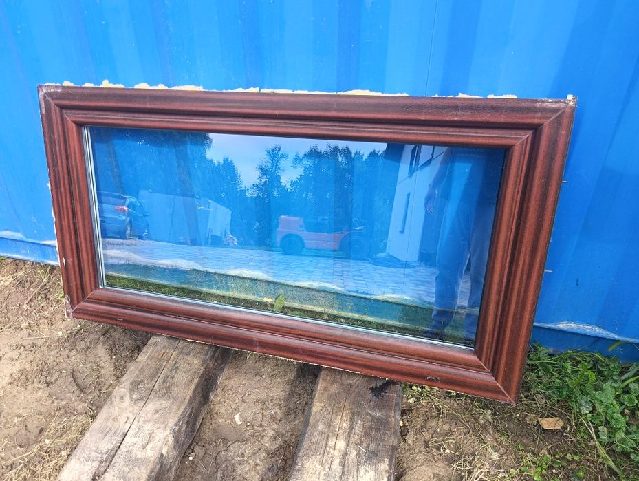 Okno 152x80 2szt poziome mahoń uchylne plastikowe